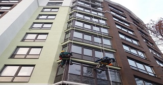 Установка крыши на балкон Лениногорск цена от 1053 руб. м/2.